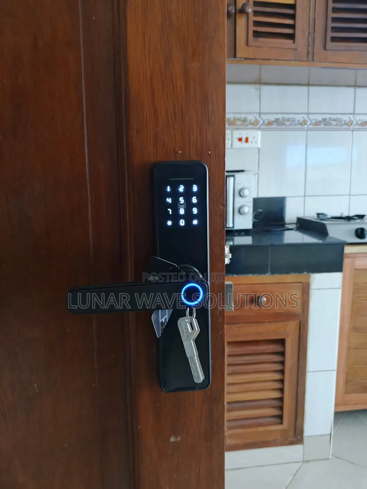 Smartlock Automatic Fingerprint and App Smartlocks