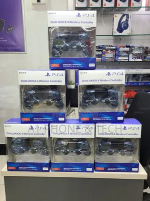 Playstation 4 Station Controllers