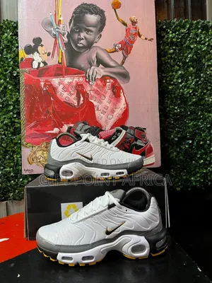 Nike Air Tn (Flani)
Sneakers