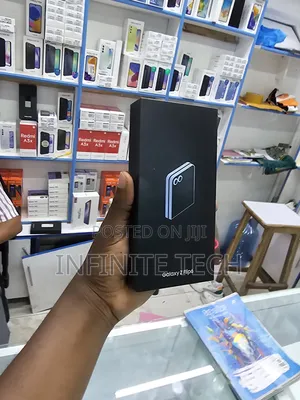 New Samsung Galaxy Z Flip6 512 GB Black