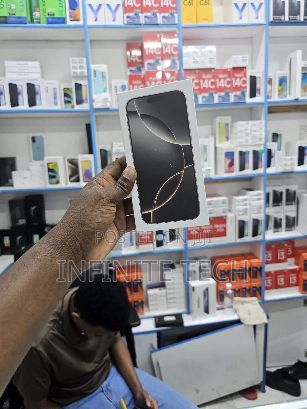 New Apple iPhone 16 Pro Max 256 GB Black