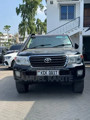 Toyota Land Cruiser 2011 Black