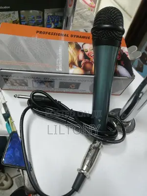 Corded Dynamic Microphone