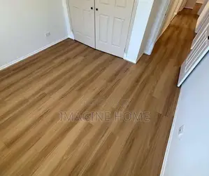 Mkeka Wa Mbao Vinly Flooring Carpet