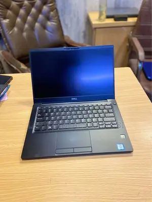 Laptop Dell Latitude 7390 8GB Intel Core I5 SSD 256GB