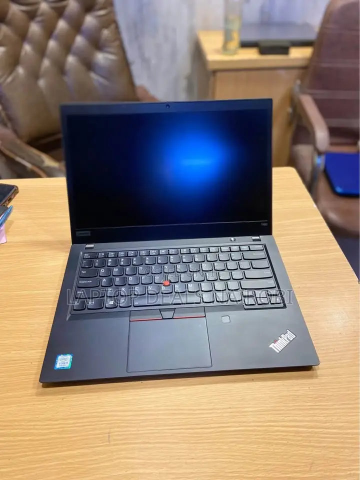 Laptop Lenovo Thinkpad T490s 8GB Intel Celeron SSD 256GB
