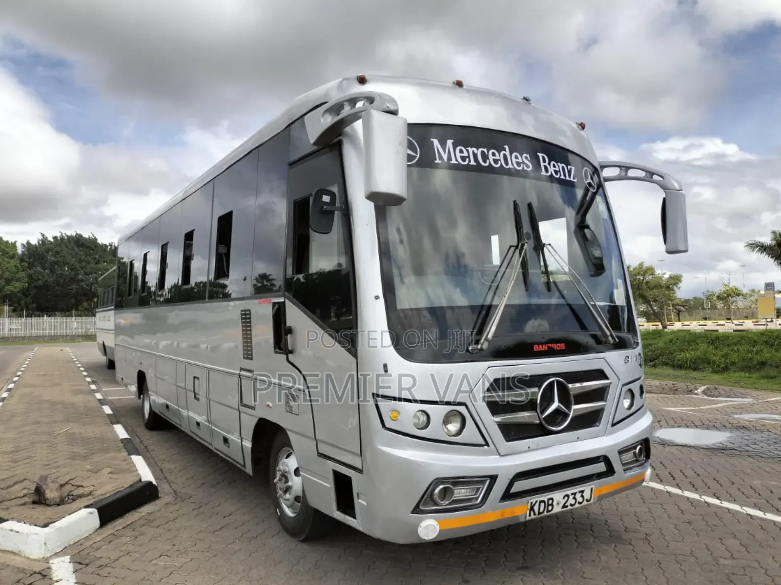Comfortable Buses for Hire