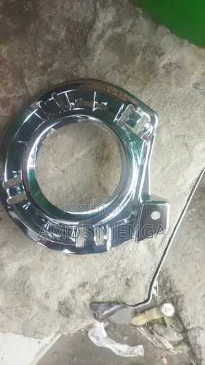 Axio 2012 Chrome Foglights Cover