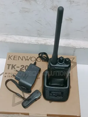 Tk-2000 Uhf Fm Transceiver Kenwood Radio