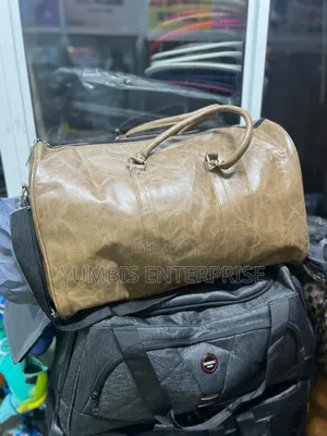 Leather Duffle Bags at 1400