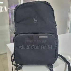 Brevite the Jumper Camera Backpack (Triple Black)