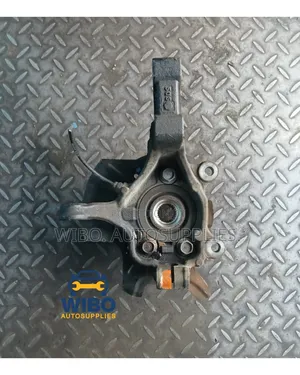 Nissan Tiida Wheel Hub.