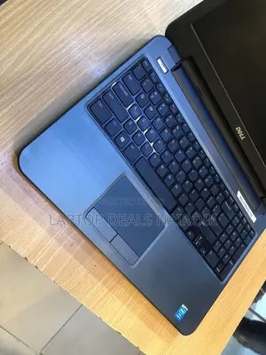 Laptop Dell Latitude 3540 4GB Intel Core I3 SSD 320GB