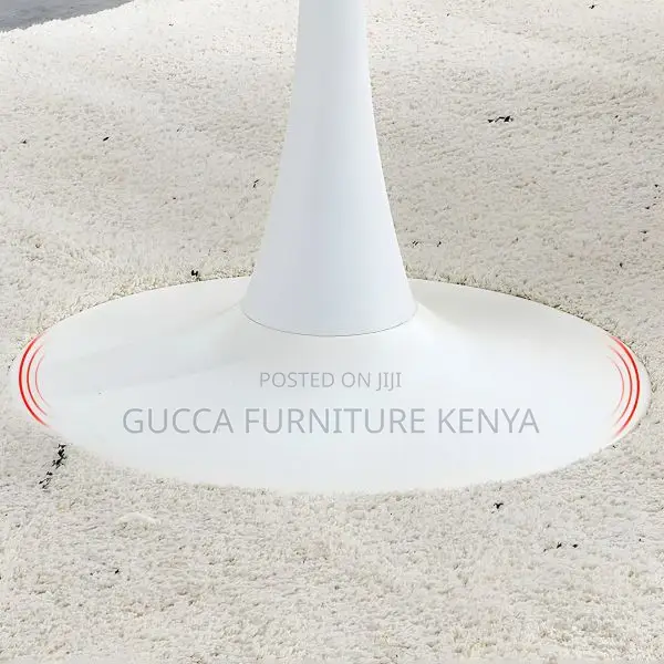 Dining Tables:Round Dining Table With Standard Table Height