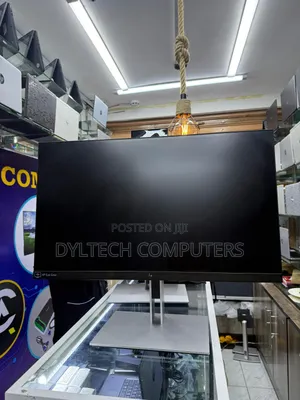 Hp Edge to Edge Monitor