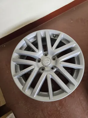 Original Multi Spokes 17 Inch Nissan Extrail,Skyline,Fuga