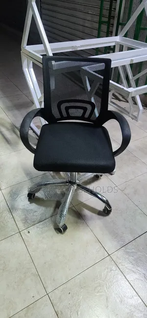 Office Chair/ Mesh Chair