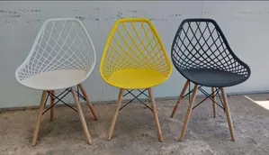 Mesh Bistro/Eames Chair