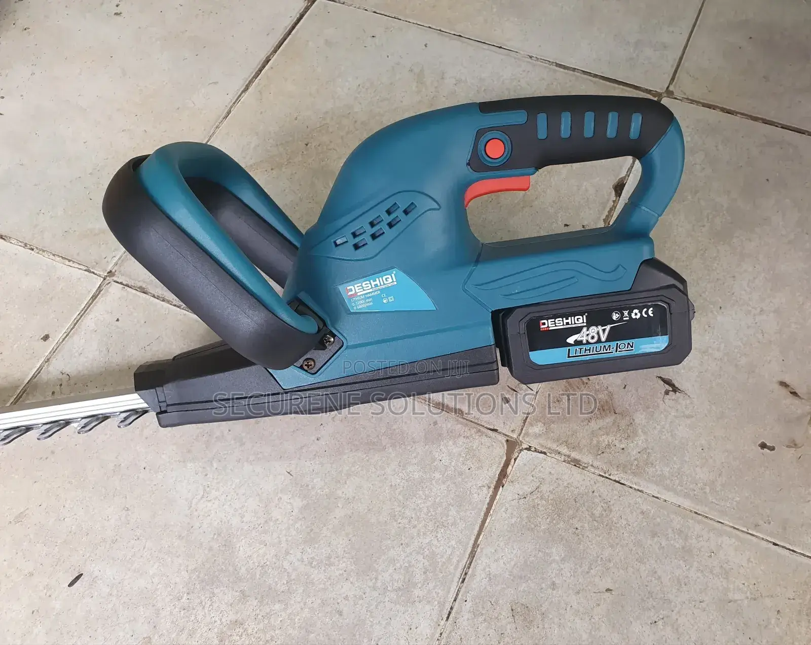 Hedge Trimmer With "48v