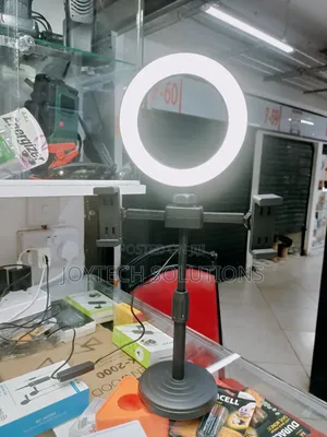 3-1 Universal Desktop Phone Holder With a Ring Light