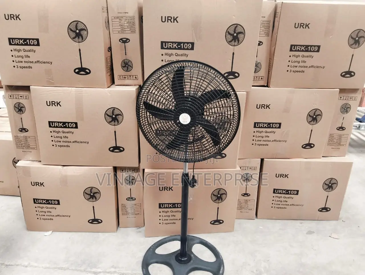 Urk Standing Fan