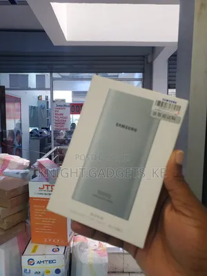 Samsung 15watts-10kmah Typec /Usb Powerbank