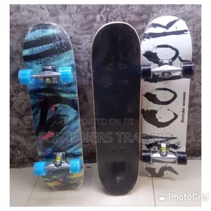 Skate Boards
With Anti Slip Base Professional Boards