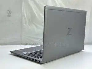 Laptop HP ZBook Firefly 14 G7 16GB Intel Core i7 SSD 512GB