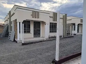 3bdrm Bungalow in Nkoroi for sale