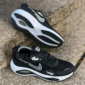 Black Nike Air Max Zoom Runner Sneakers
