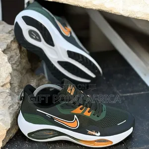 Green Nike Air Max Zoom Sneakers
