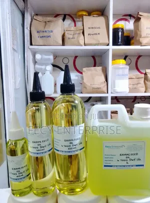 Grapeseed Oil – (100% Natural Cold-Pressed) Pure Organic Carrier Oil