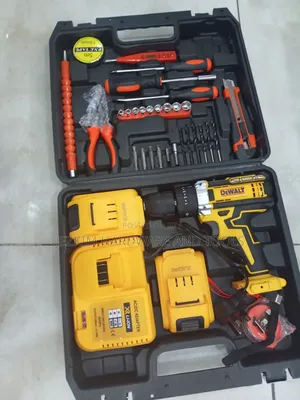 Cordless Drill Kit (Dewalt)