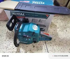 Total Gasoline Chainsaw