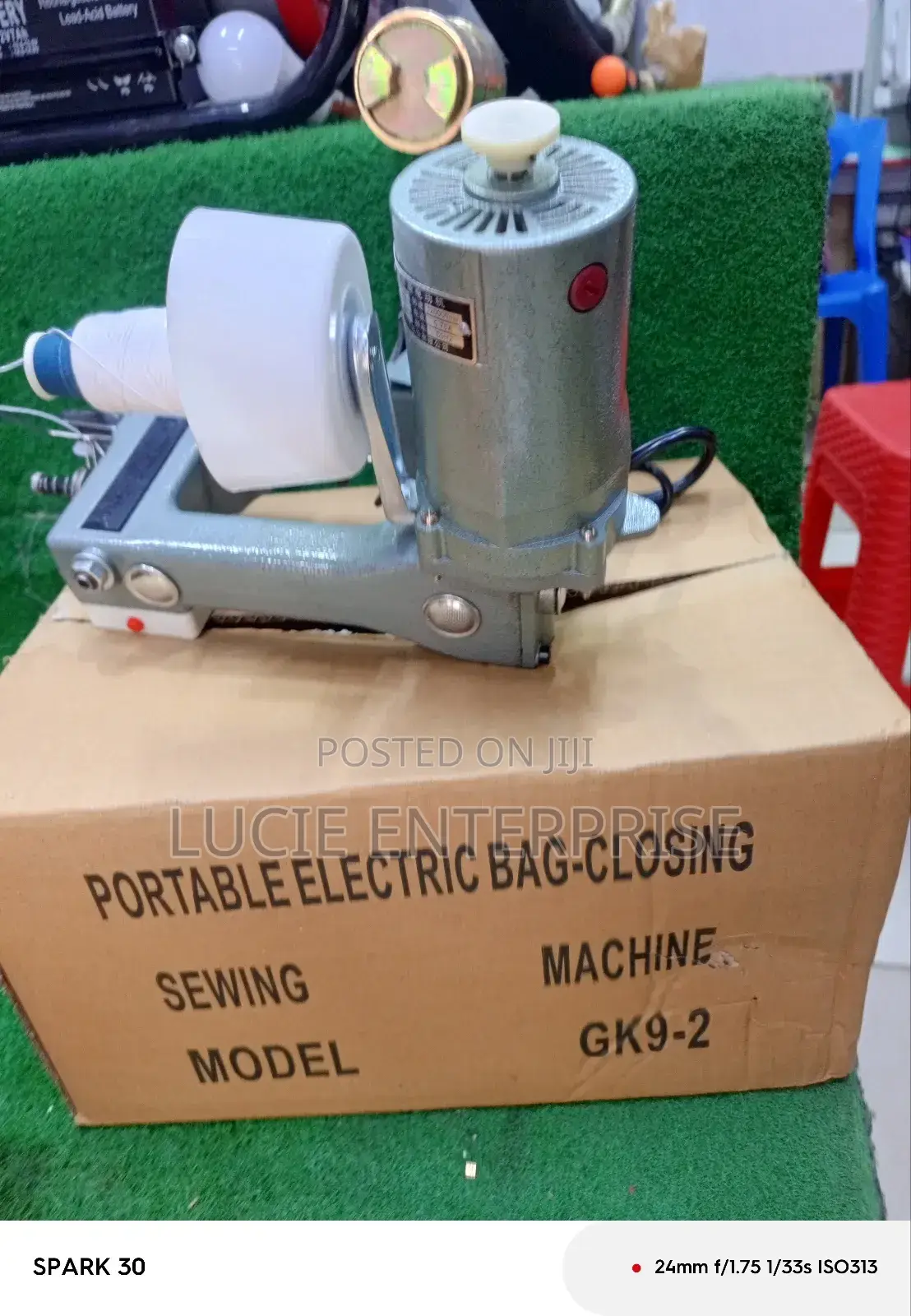 Bag Closer Machine