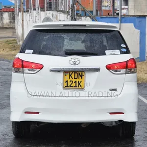 Toyota Wish 2011 White