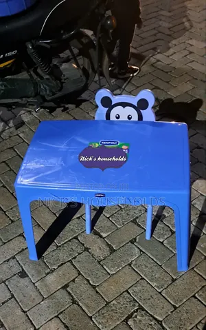 Study Plastic Table With Plastic Chair