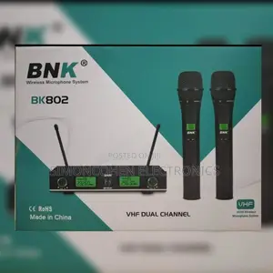 BNK Professional Wireless Microphone 802