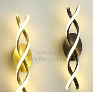 Twisty Led Wall Light