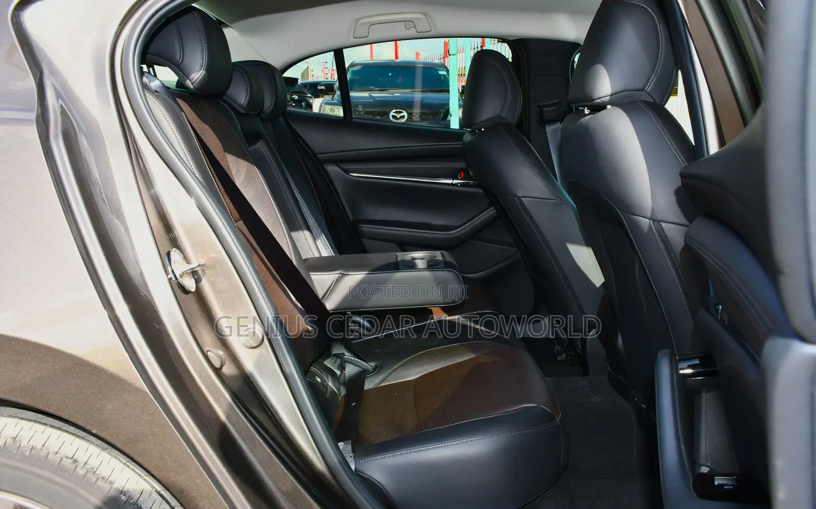 Mazda 3 2019 Brown