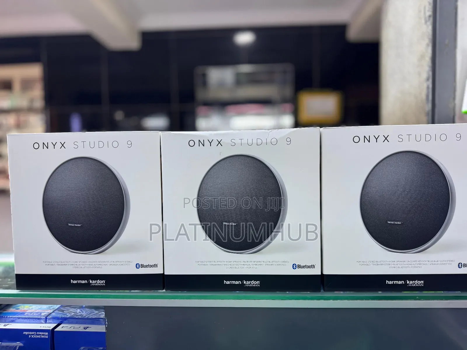 Onyx Studio 9