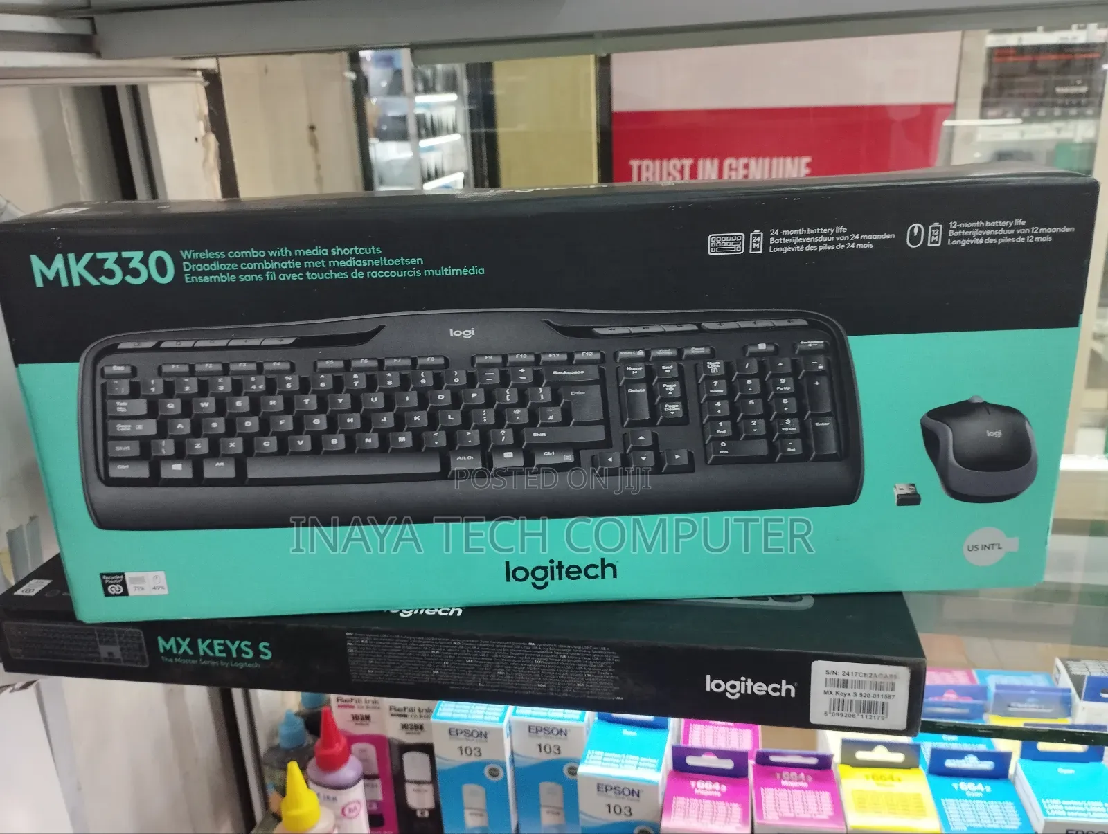 Logitech Mk330 Wireless Keyboard and Mouse Combo
