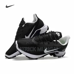 New Inn Golf Shoes - Nike Acg