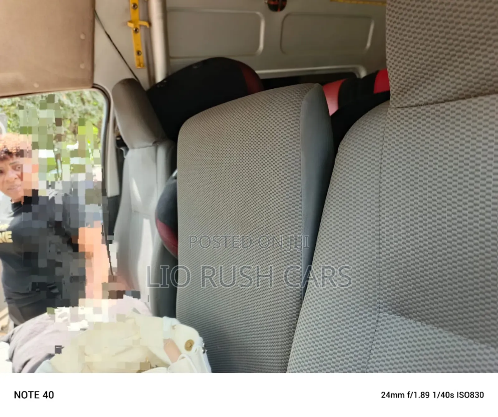 Toyota HiAce 2015 Silver