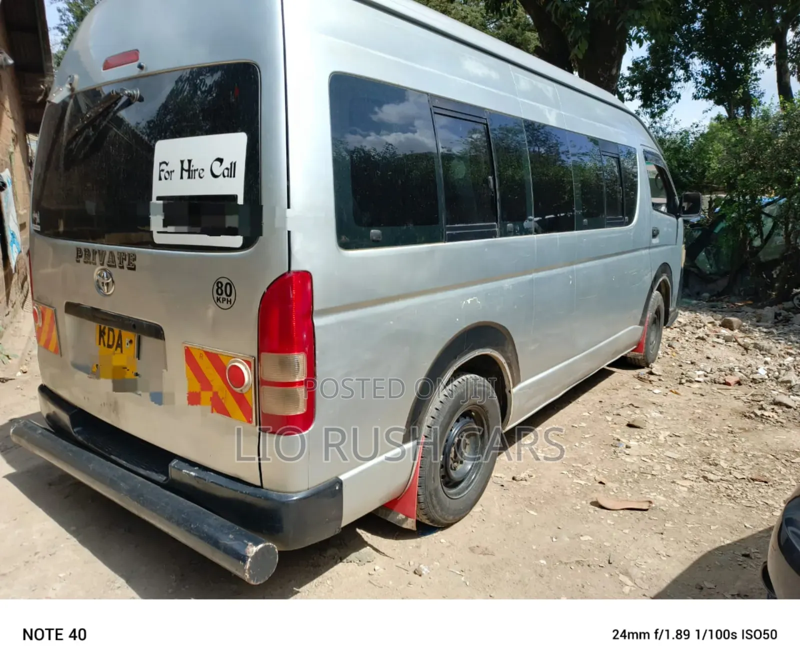 Toyota HiAce 2015 Silver