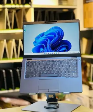 Laptop Dell Latitude 5300 8GB Intel Core I5 SSD 256GB