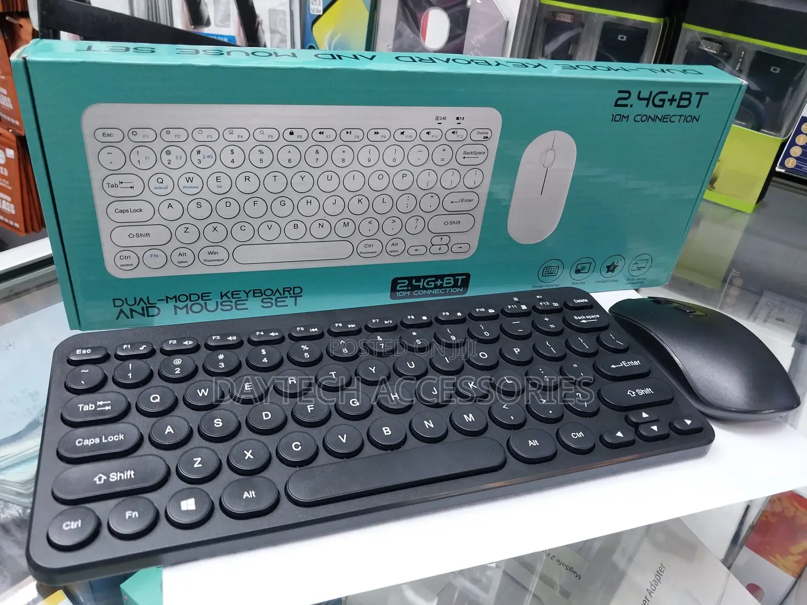 Retro Round Keycaps Wireless Keyboard and Mouse Combo Set