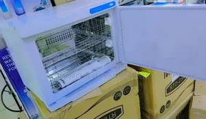 Quality Towel Warmer/Starilizer