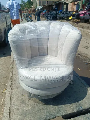 Cream White Pedicure Flower Seat 