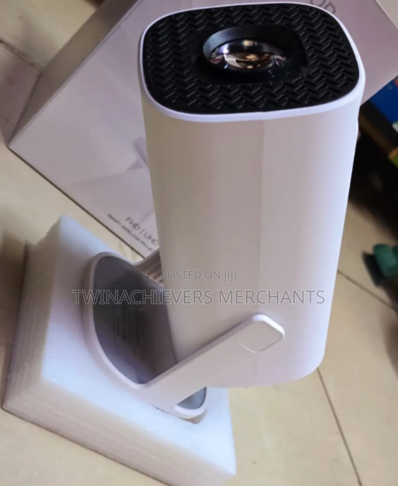Smart Wireless Projector 120ans Lumen,Android System